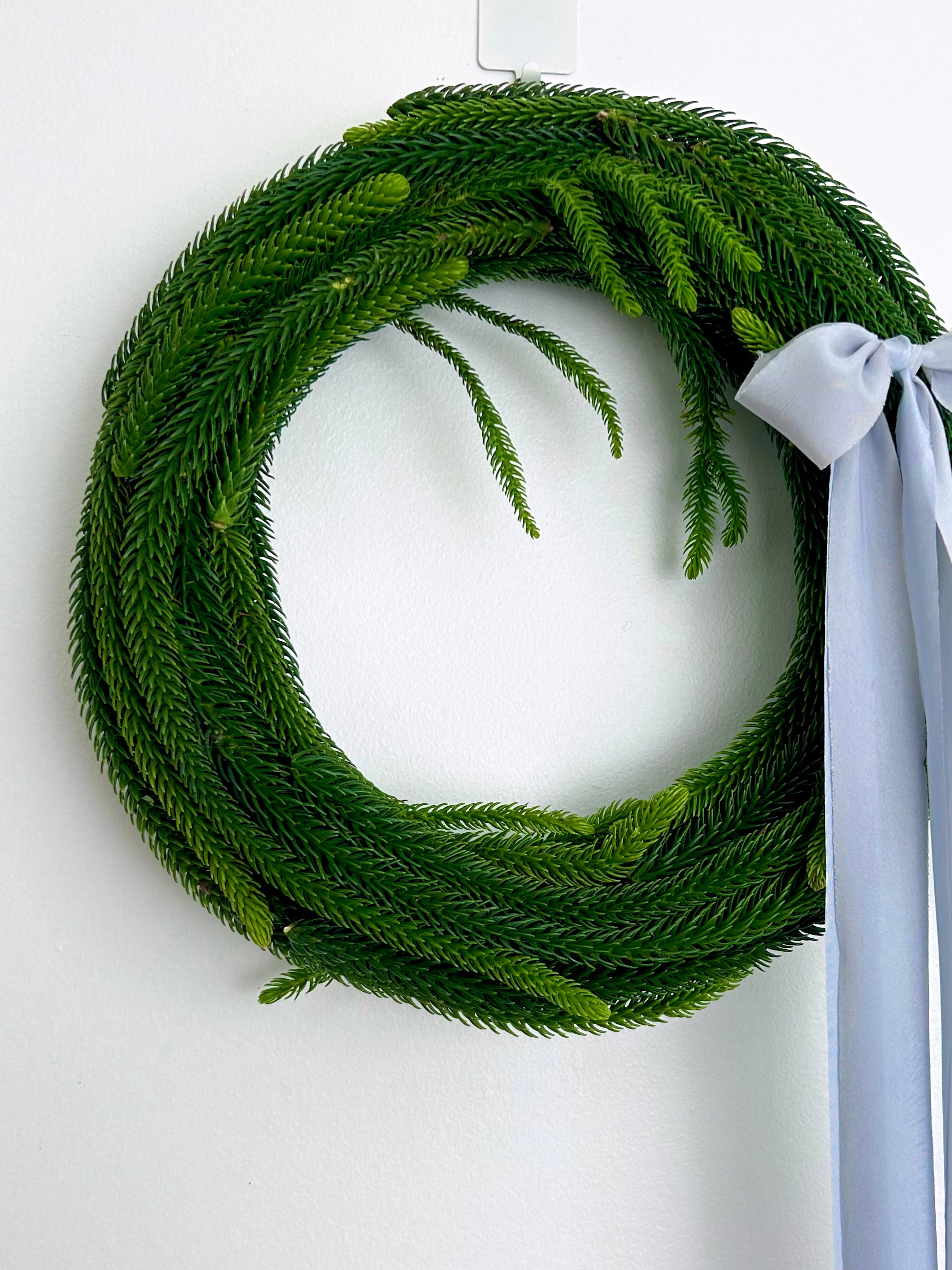 Christmas wreath Simplicity