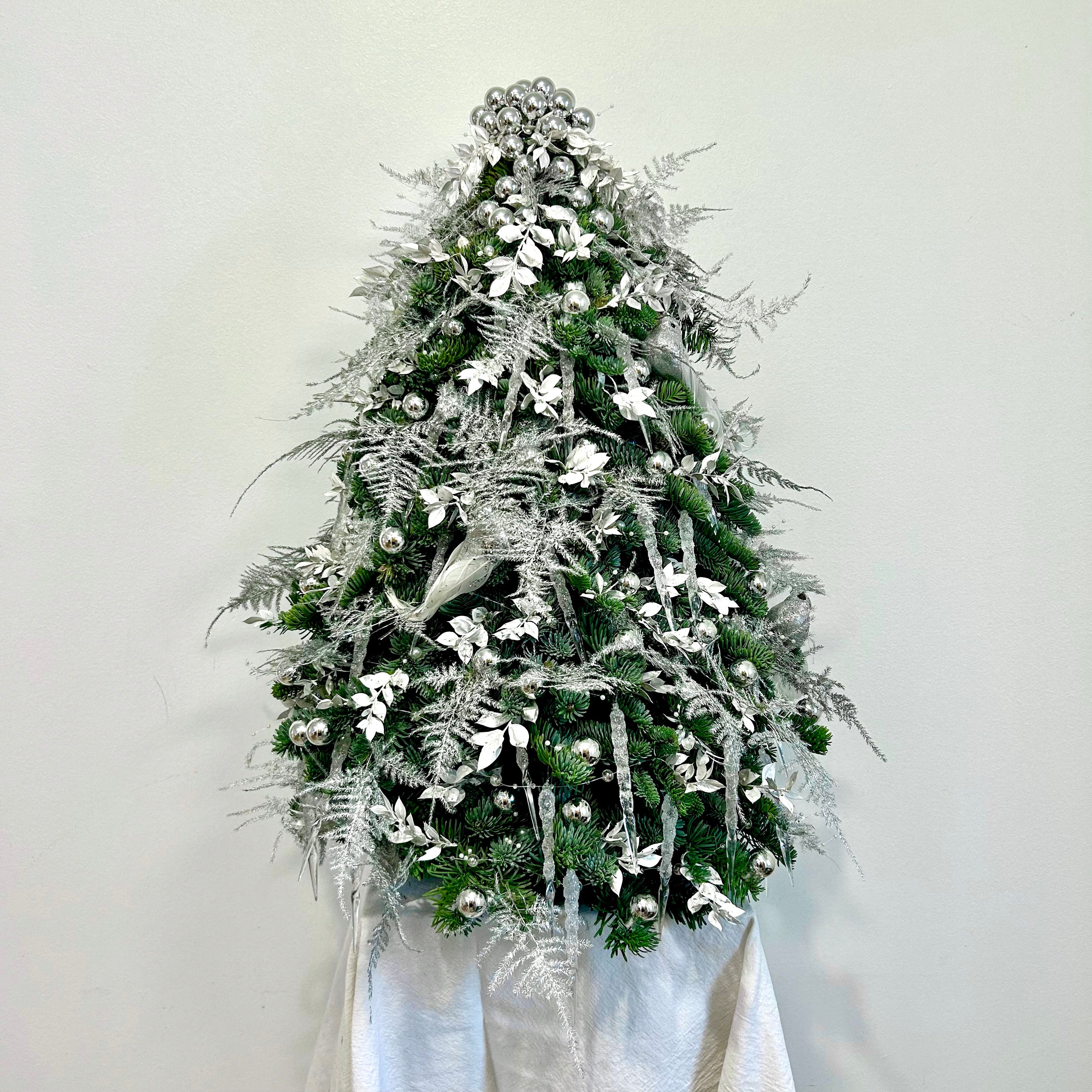 Christmas tree Narnia